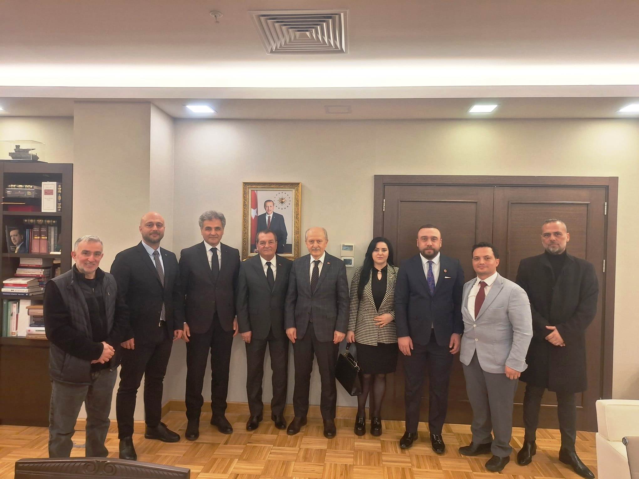 Başkent Sürmene Yardımlaşma ve Dayanışma Derneği’nden Anlamlı Ziyaret